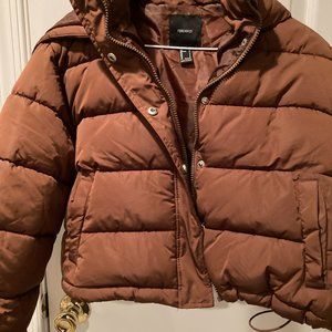 Forever 21 cropped puffer coat